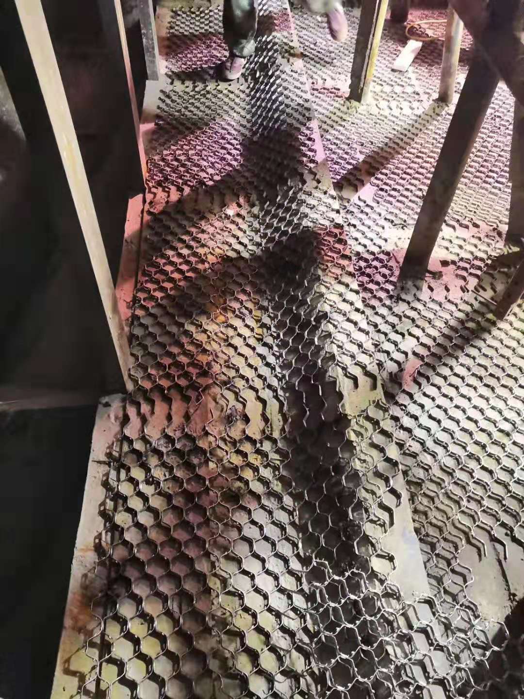 ̼������ĥ�մ�Ϳ��