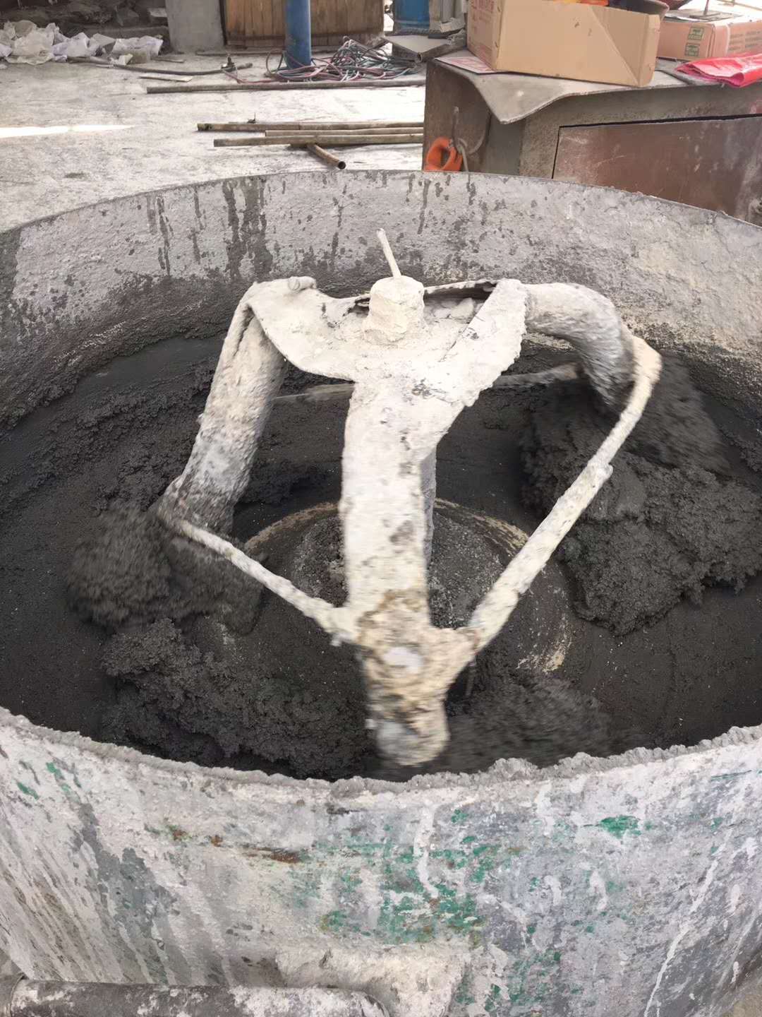 耐磨陶瓷涂料攪拌混料 耐磨陶瓷涂料攪拌混料